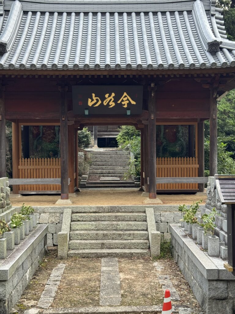 千眼寺 名護市のお寺 千眼寺 名護市のお寺