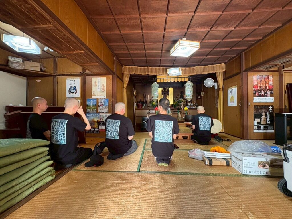 千眼寺 名護市のお寺 千眼寺 名護市のお寺