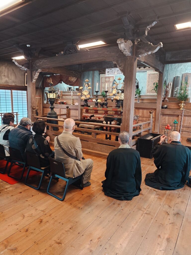 千眼寺 名護市のお寺